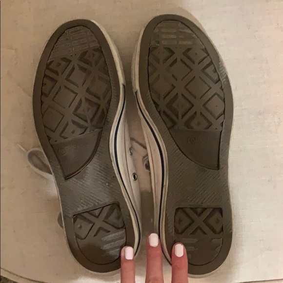 Converse - Picture 3 of 5